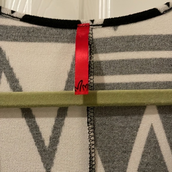 Pullover light jacket - size Medium - Picture 2 of 6